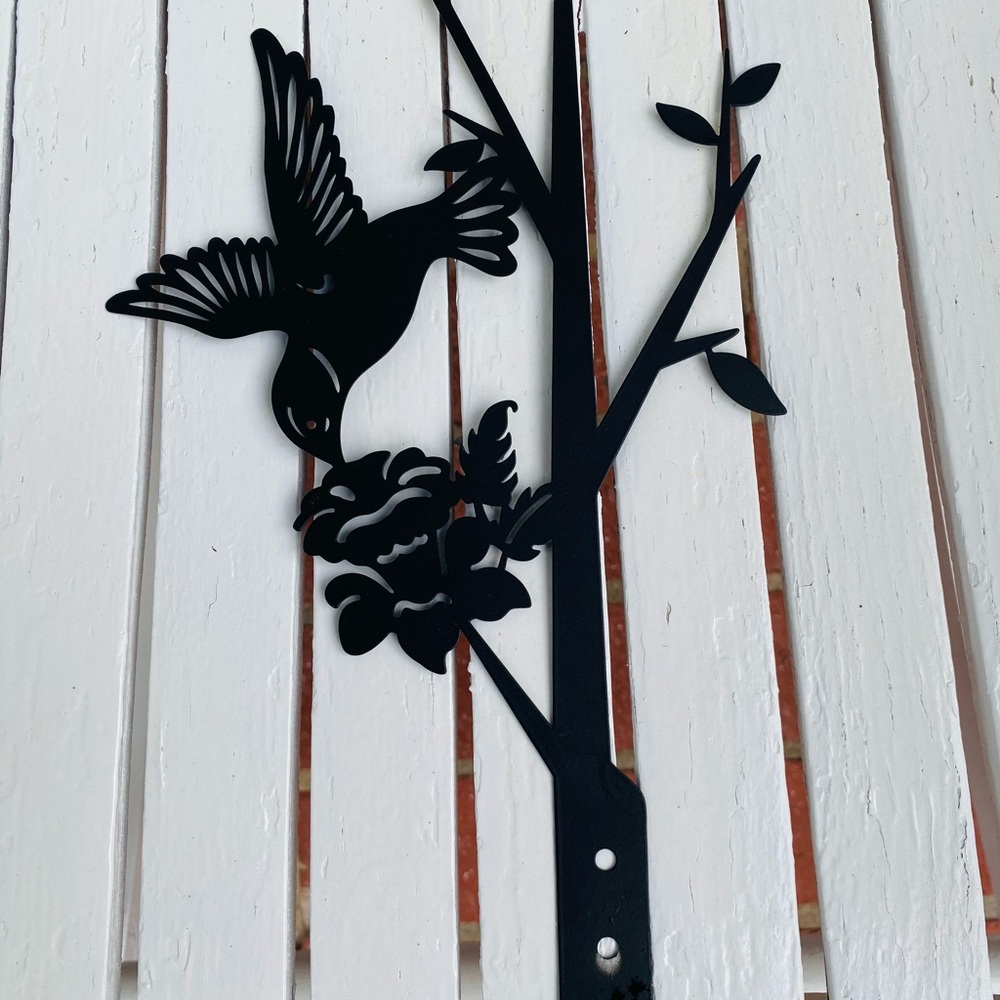 Black Metal Hummingbird Wall Decor